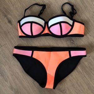 Triangl bikini swim set